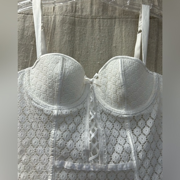 I do, Victoria Secret, Wedding Night Sexy Teddy/ 34B - Picture 2 of 10